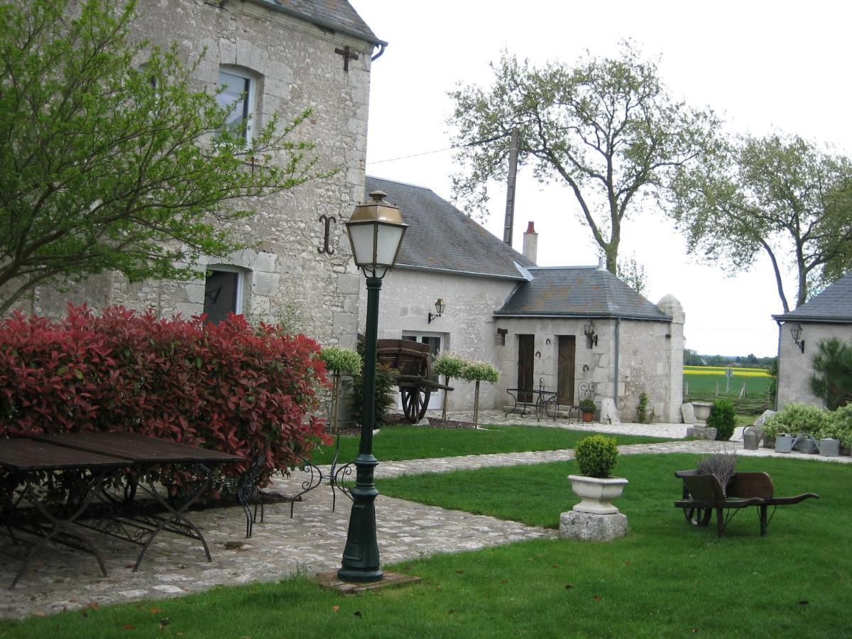 La Ferme Des 3 Maillets Hotell Avaray Exteriör bild