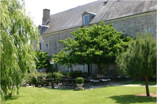 La Ferme Des 3 Maillets Hotell Avaray Exteriör bild
