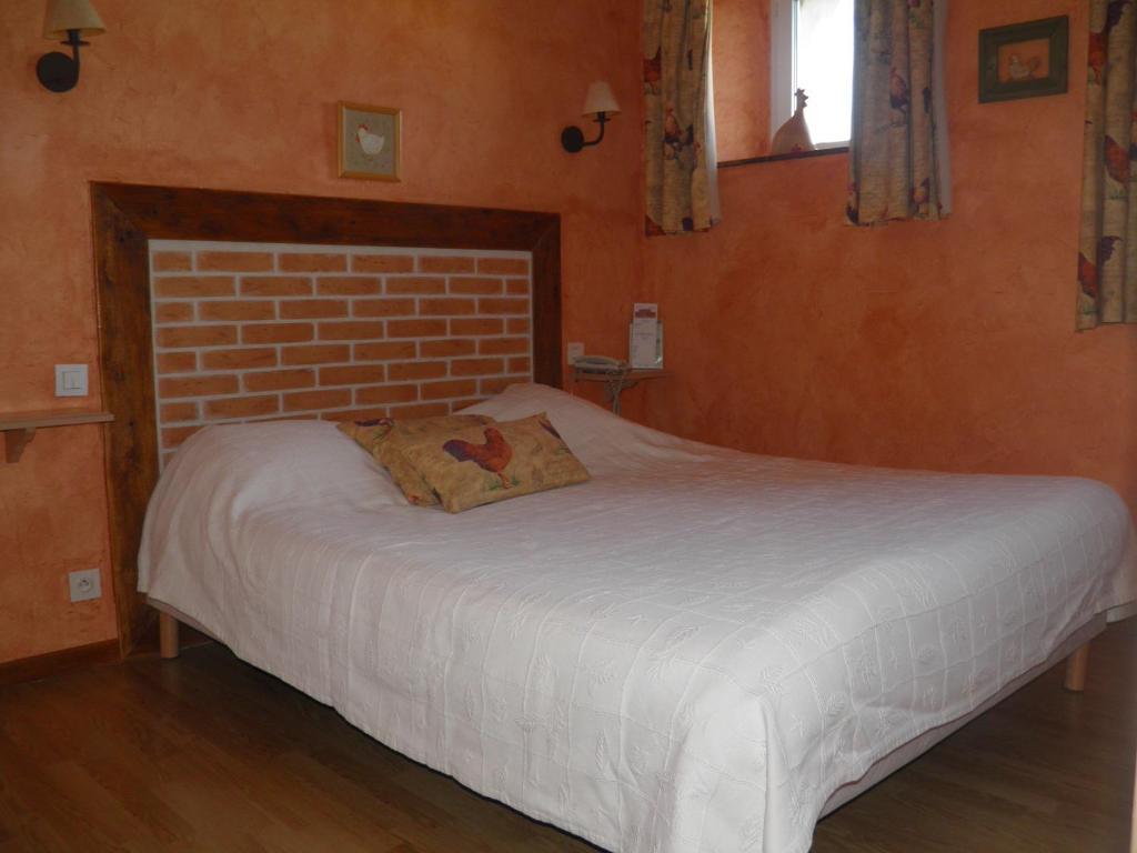 La Ferme Des 3 Maillets Hotell Avaray Rum bild