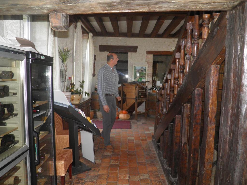 La Ferme Des 3 Maillets Hotell Avaray Exteriör bild